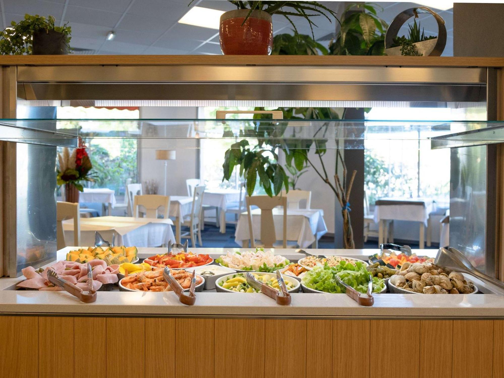 Ibis Styles Centre Hotel 3*