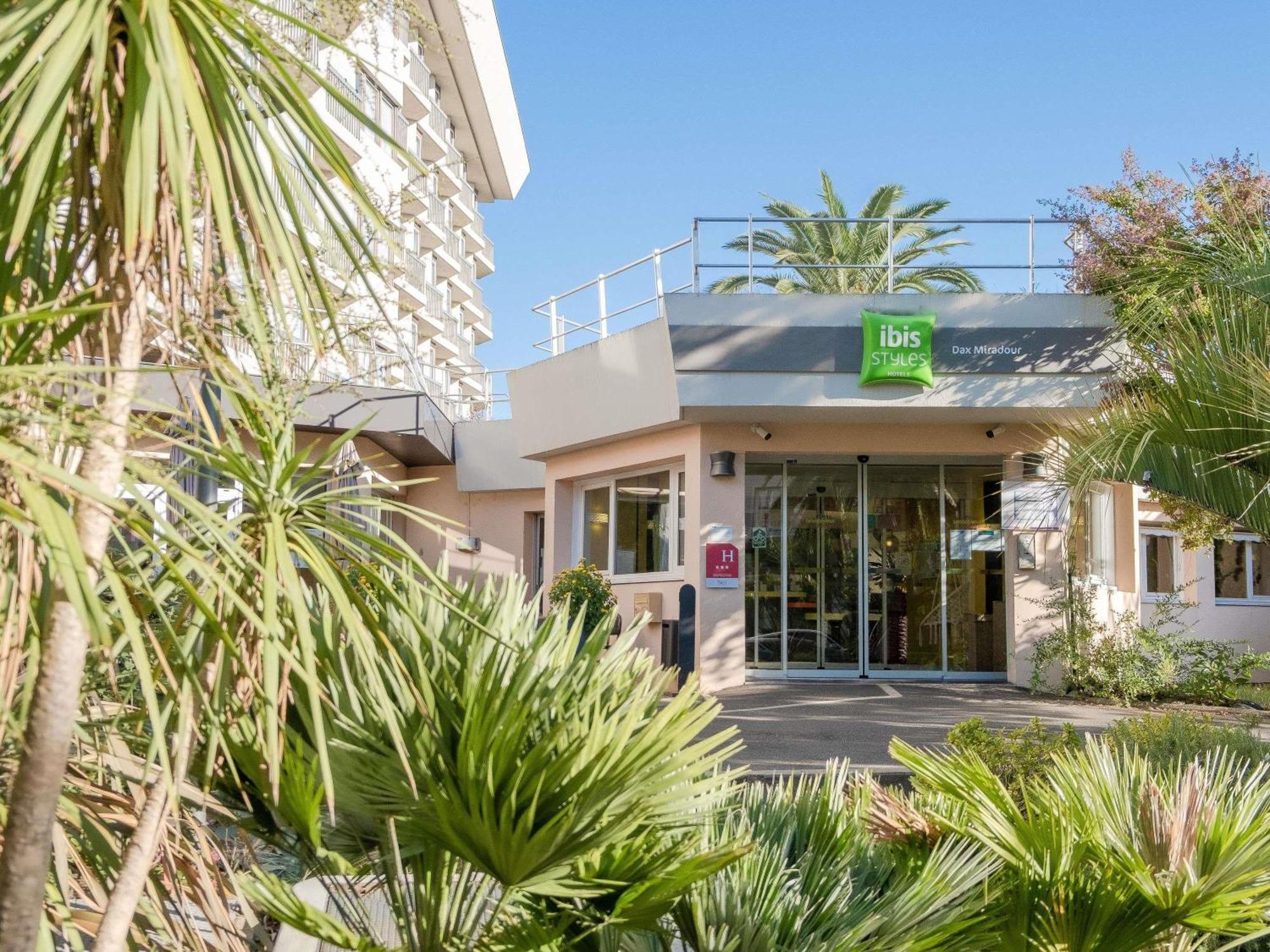 Ibis Styles Miradour Hotel 3*